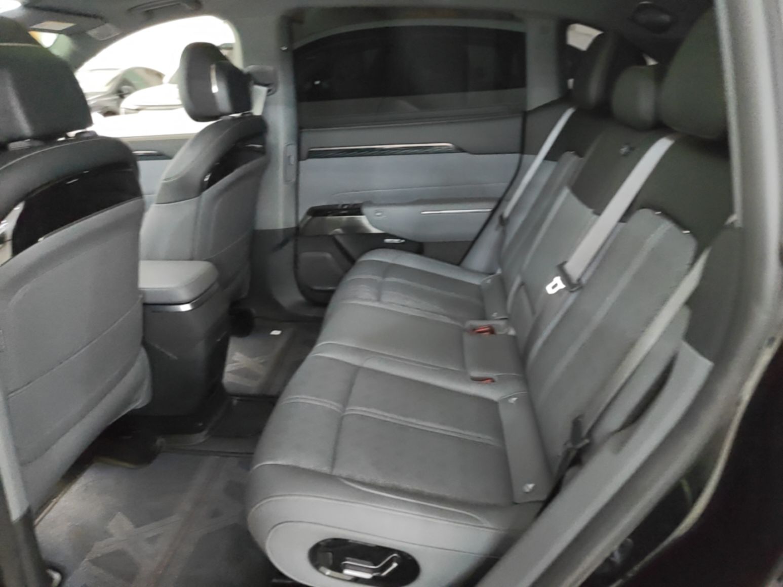 Zeekr 7X 2025 100 kWh Long-Range Rear-Wheel Drive with Intelligent Driving Features — снимка 20