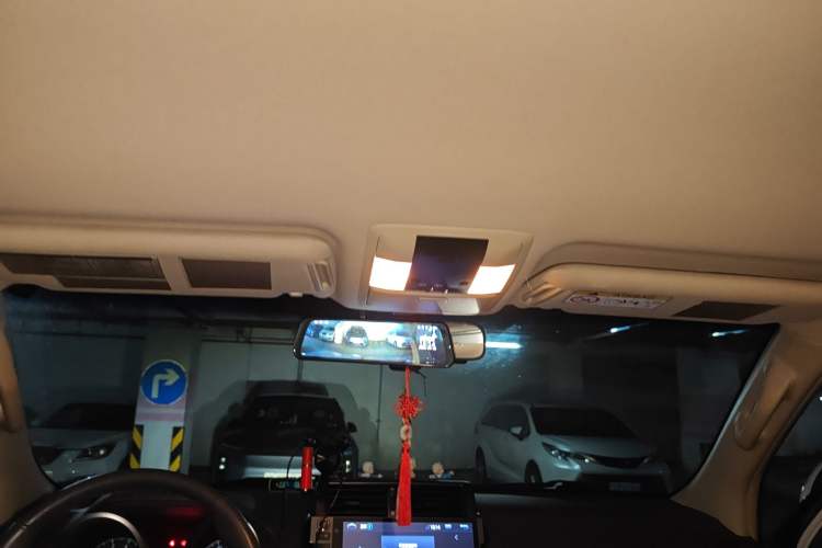 Used Toyota Prado  Headliner