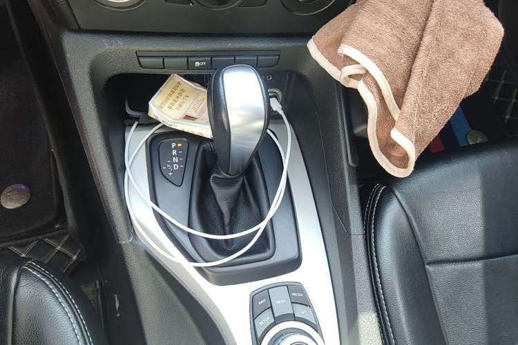 Used BMW X1 2012 sDrive18i Fashion Model Gear Lever