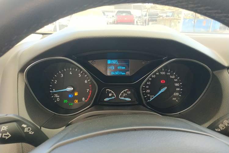 Used Ford Focus 2018 Hatchback Classic 1.6L Automatic Trendy SmartDrive Edition