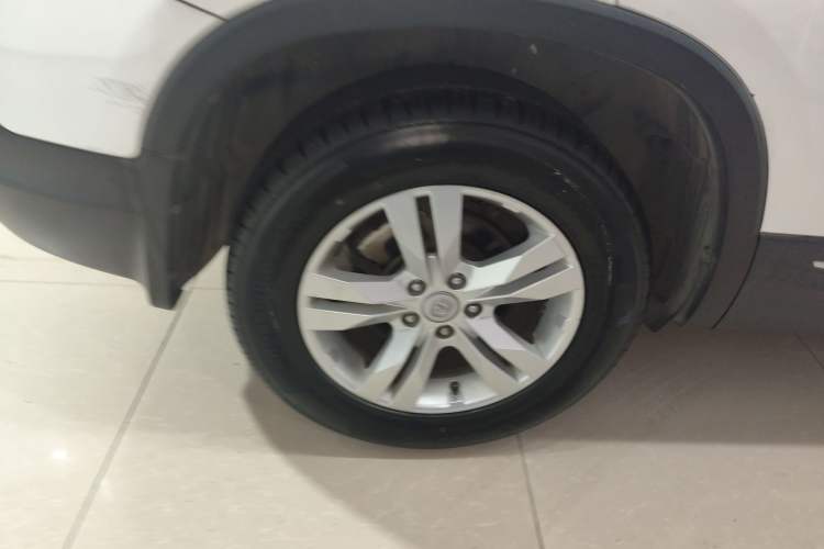 Used CHANGAN CS75 2014 2.0L Manual Leading Version China IV Standard Right Rear Wheel Hub