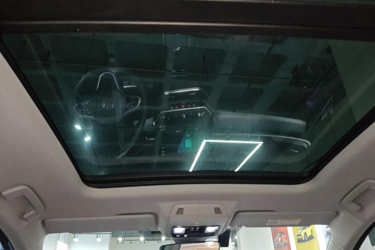 Used Volkswagen ID.6 X 2021 Revised Version Pure+ Long-Range Edition
