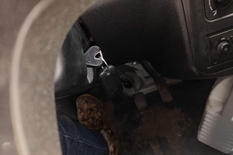 Used Wuling Zhiguang 2015 1.2L Practical LS-I Model
