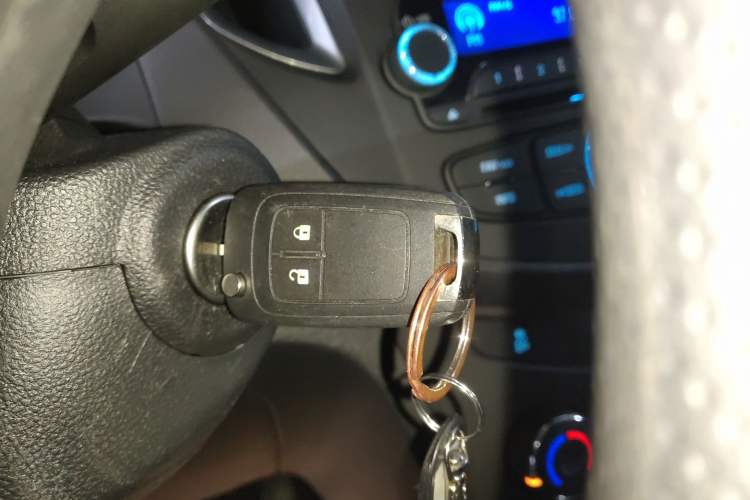 Used Chevrolet Trax 2016 1.4T Automatic Two-Wheel Drive Comfort Version with Sunroof
