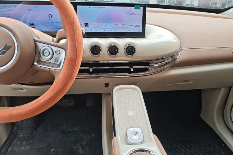 Used Wuling Bingo 2025 333 km Lingxi Connected Version Audio And AC Panel