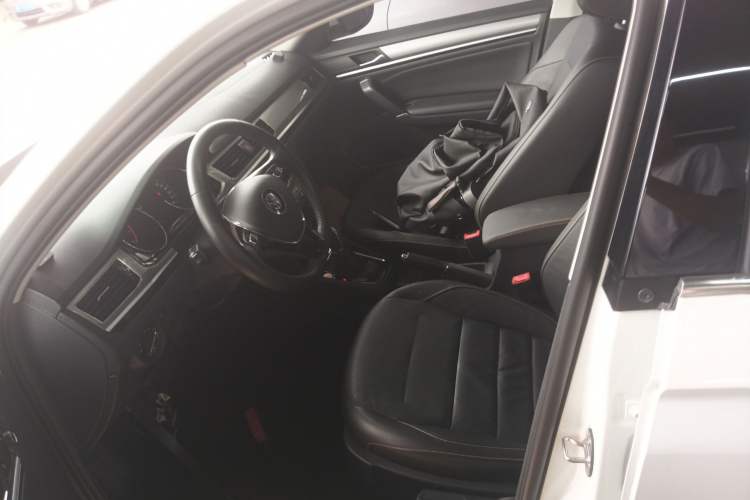 Used Volkswagen Bora 2018 1.5L Automatic Comfort Model Left Front Seat