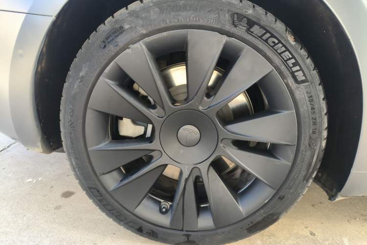 Used Tesla Model 3 (Import) 2019 Long-Range All-Wheel-Drive Version