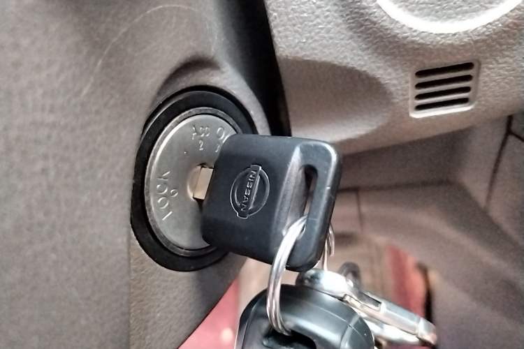 Used Nissan March 2010 1.5L Automatic Easy-Style Version