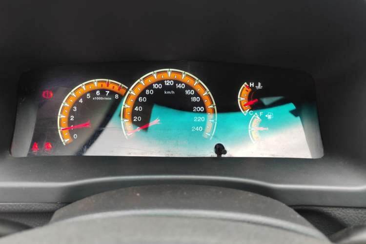 Used BYD F3 2015 Energy-Saving Edition 1.5L Manual Luxury Model Instrument Cluster