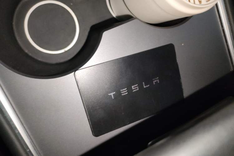 Used Tesla Model Y 2023 Rear-Wheel-Drive Version