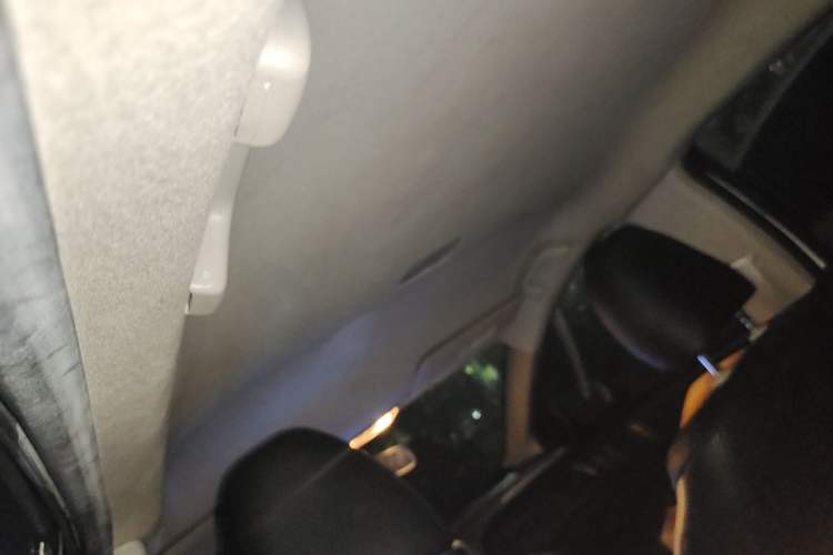 Used Honda City 2015 1.5L CVT Comfort Version Headliner