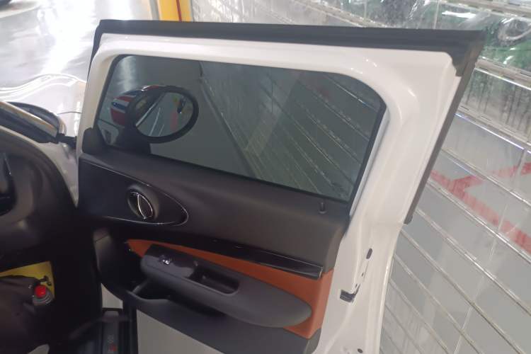 Used MINI Clubman 2023 Revised 2.0T COOPER S Connoisseur