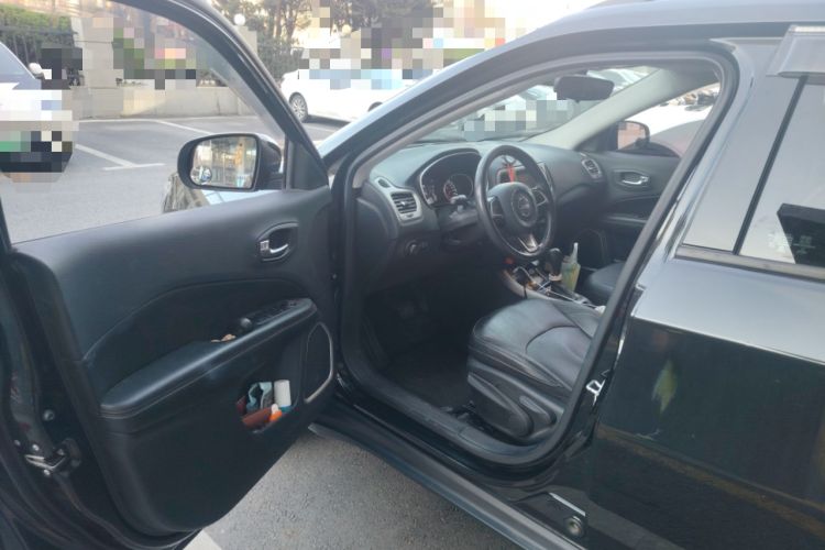 Used Jeep Compass 2017 200T Automatic Family Edition Driver Seat