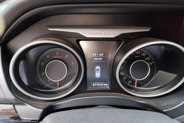 Used Leopaard CS10 2015 2.0T Manual Fashion Edition Instrument Cluster