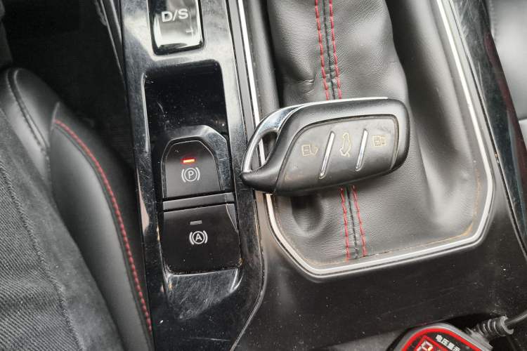 Used MG 5 2021 Revised Version 180 DVVT CVT Youth Luxury Edition