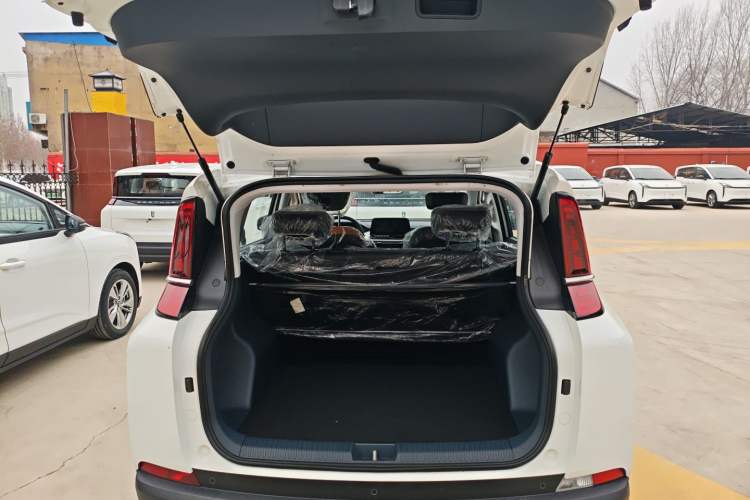 Used Bestune NAT 2022 Comfort Travel Version 100kW 425km
