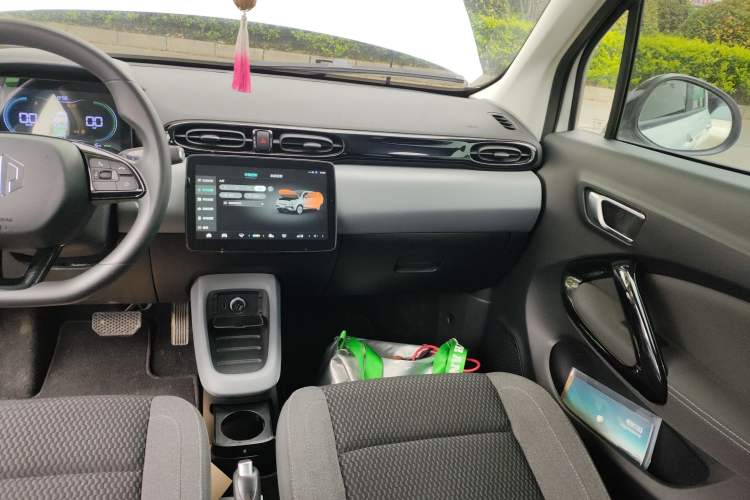 Used Leapmotor T03 2021 400 Lite Edition - Lithium-Ion Battery Audio And AC Panel