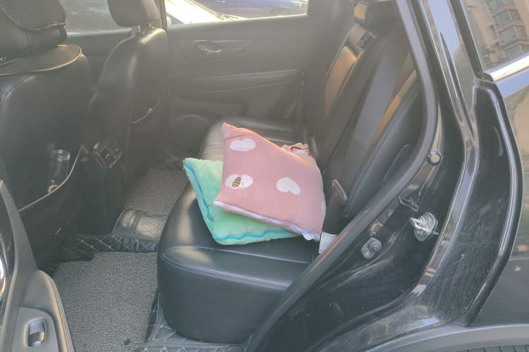 Used Nissan X-Trail 2017 2.0L CVT Comfort Edition 2WD