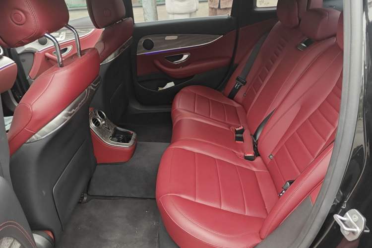 Used Mercedes-Benz E-Class 2022 E 300 L Sporty and Stylish Model Left Rear Seat