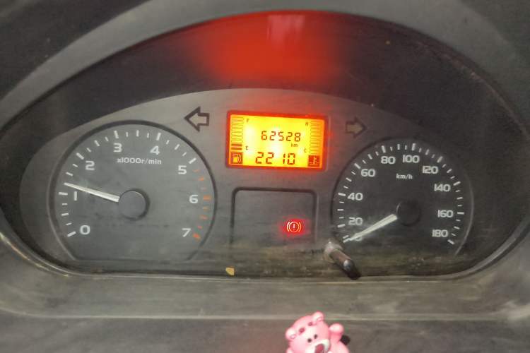 Used Wuling Rongguang 2011 1.2L Base Version
