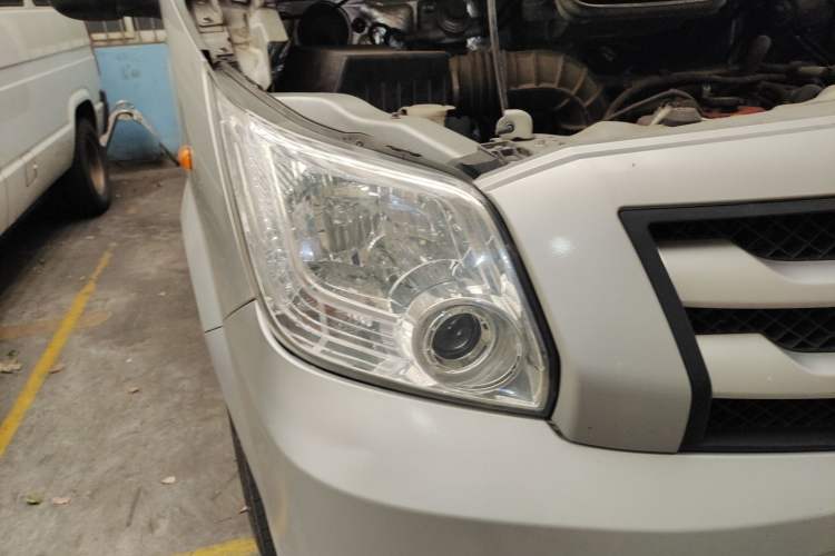 Used Foton Toano 2019 2.8T E5 Van 4J28TC3
