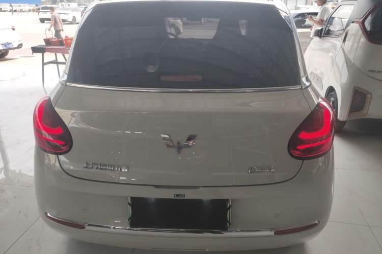 Used Wuling Bingo 2025 333 km Enjoyment Version Rear
