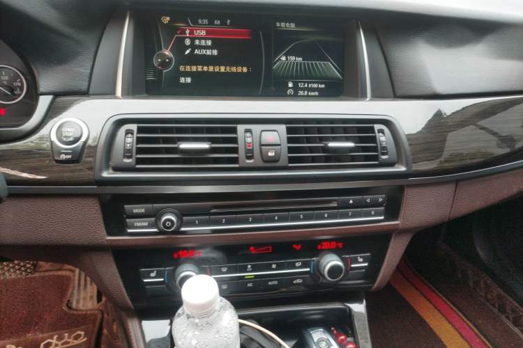 Used BMW 5 Series 2014 525Li Luxury Design Package
