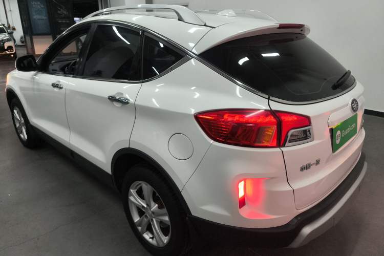 Used Bestune X80 2016 2.0L Automatic Luxury Model