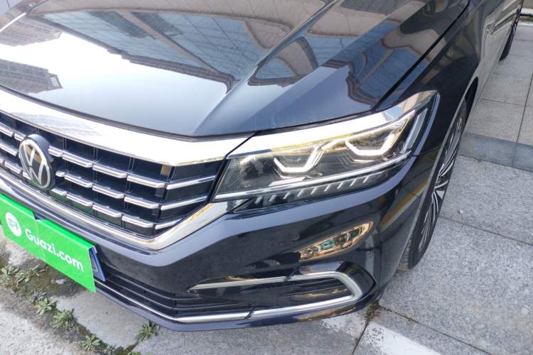 Used Volkswagen Passat 2021 330TSI Luxury Edition
