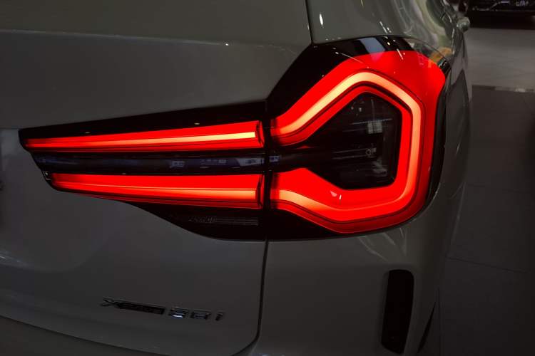 Used BMW X3 2022 Second Facelift xDrive30i Leading Edition M Night Sky Package