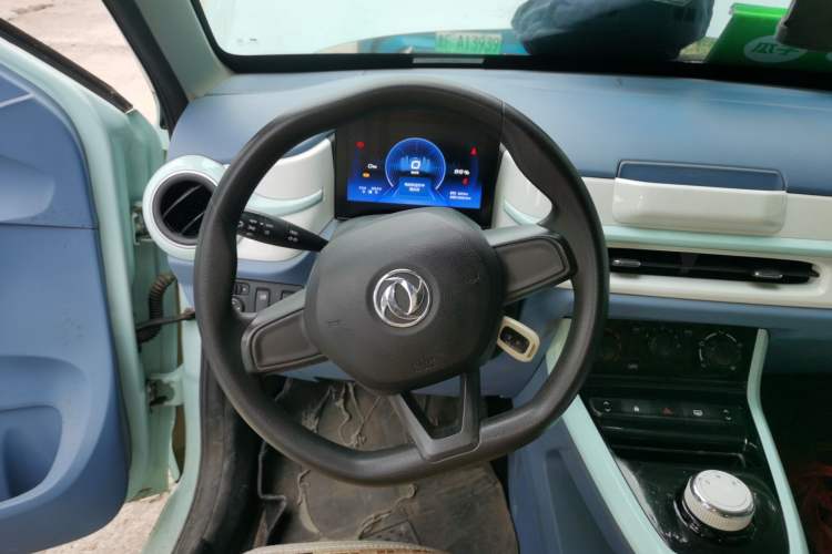 Used Dongfeng NAMMI BOX 2022 Revised Light Wind Edition 201 km Standard Version Steering Wheel