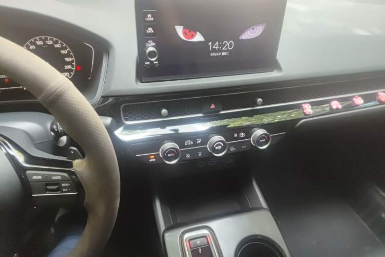 Used Honda Civic 2023 2.0L eHEV Pioneer Edition Audio And AC Panel