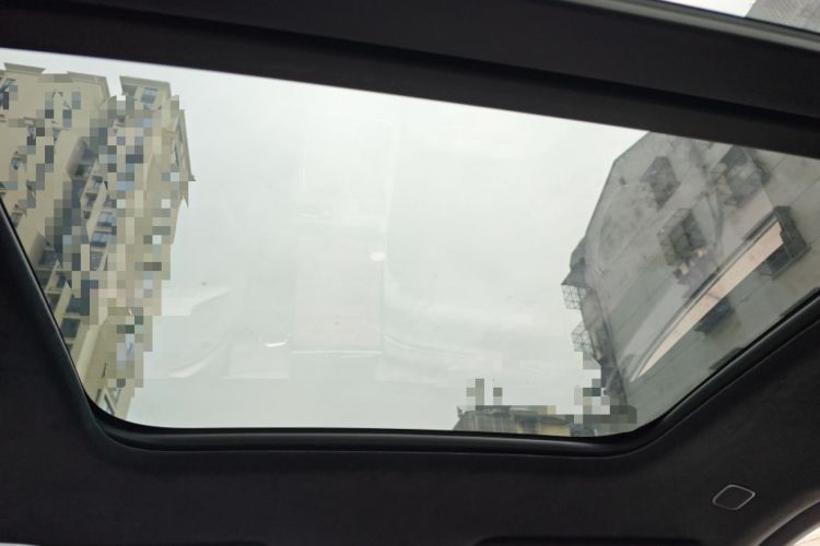 Used Nio ES6 2023 75 kWh Headliner