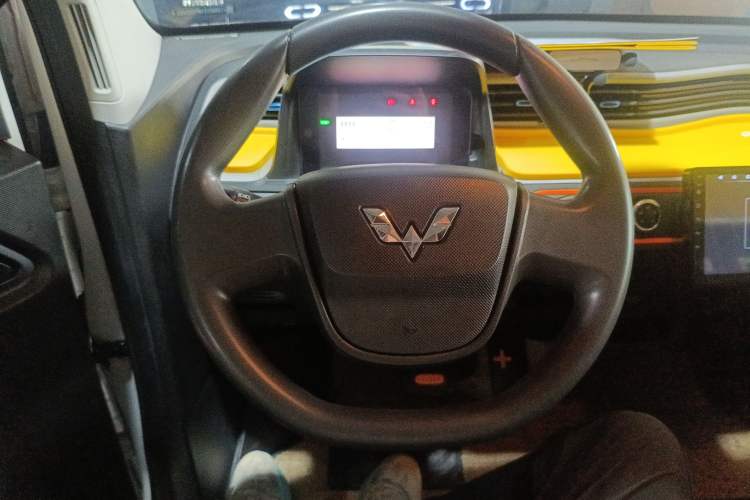 Used Wuling Hongguang MINIEV 2022 Easy Version Lithium-NMC