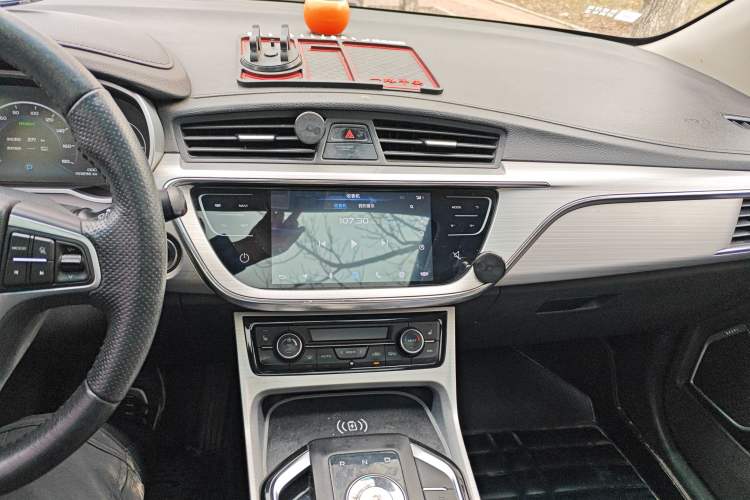 Used Geely Auto Emgrand GSe 2018 Zunshang Model Audio And AC Panel