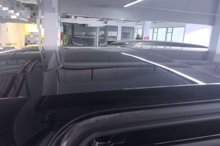 Used Zeekr 009 2024 7-Seater Walk-Through Version Four-Wheel Drive 108 kWh
