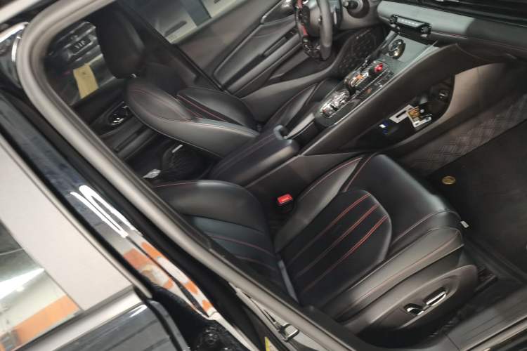 Used GAC Trumpchi EMPOW 2021 270T DCT J16 Version Right Front Seat