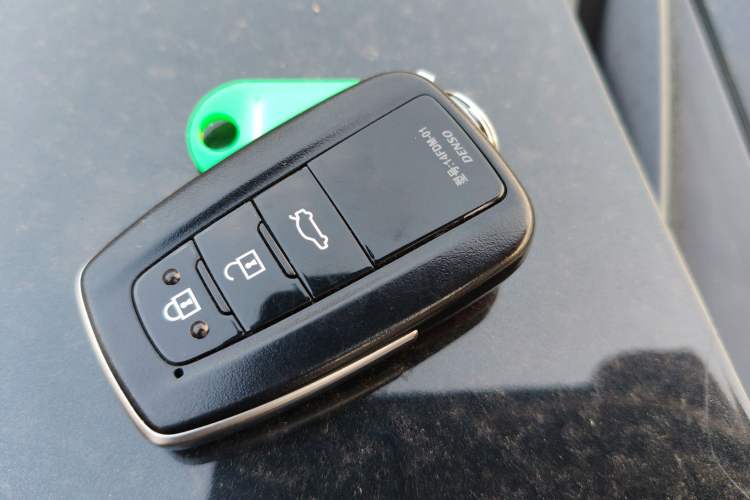 Used Toyota Avalon 2022 2.5L Luxury Edition
