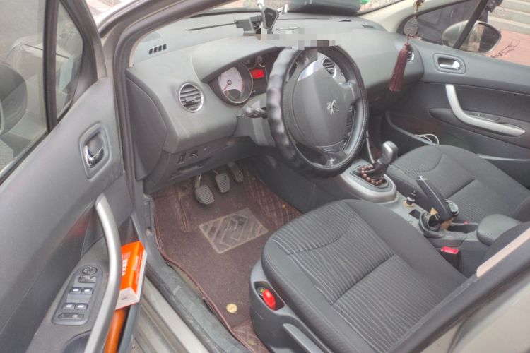 Used Peugeot 408 2013 2.0L Manual Comfort Edition Driver Seat