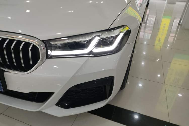 Used BMW 5 Series 2021 530Li Leading Model M Sport Package