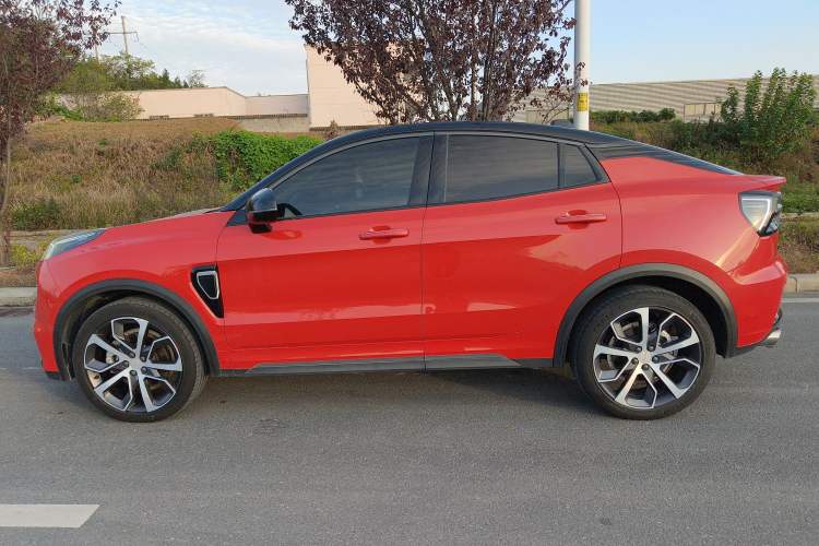 Used Lynk & Co 05 2020 2.0TD Four-Wheel Drive HypeHalo