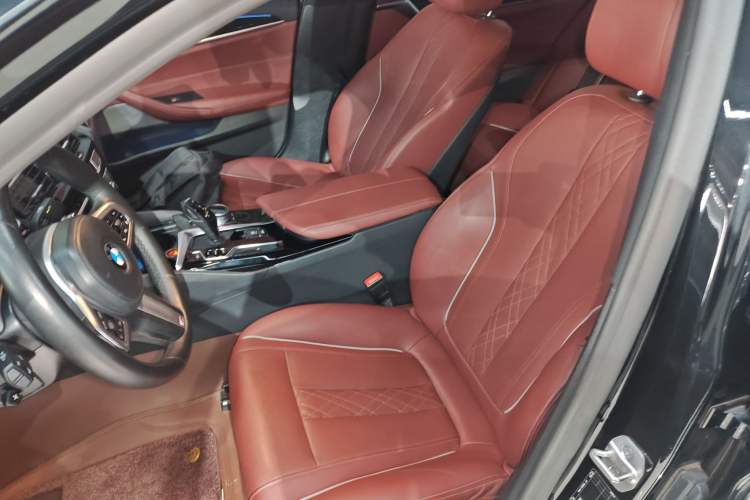 Used BMW 5 Series 2021 525Li M Sport Package