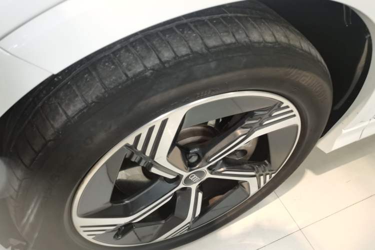 Used Audi Q4 e-tron 2023 40 e-tron Boundary Edition