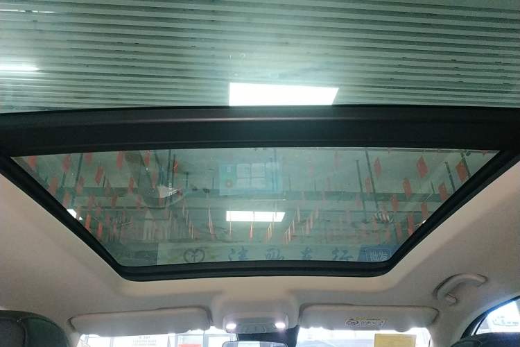 Used Skyworth HT-i 2022 1.5L PHEV 205KM ZhiXing Edition Plus