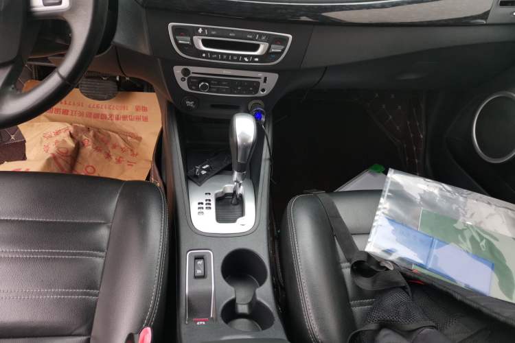 Used Renault Fluence 2015 2.0L Fashion Edition
