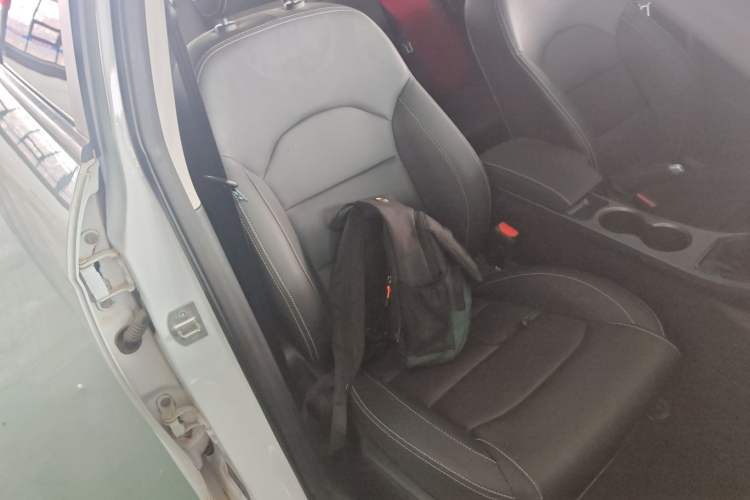 Used Geely Auto Emgrand 2020 1.5L Manual Luxury Model