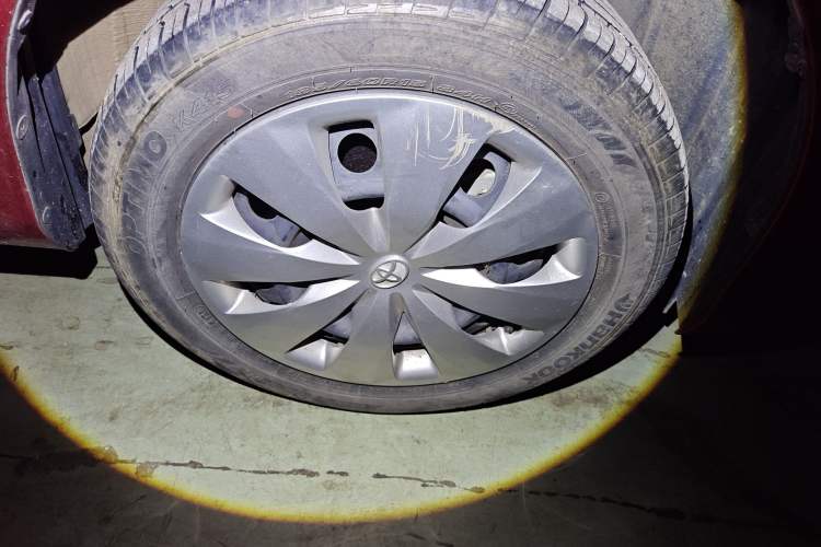 Used Toyota YARiS L Zhi Xiang 2020 1.5L CVT Leading Edition Right Front Wheel Hub