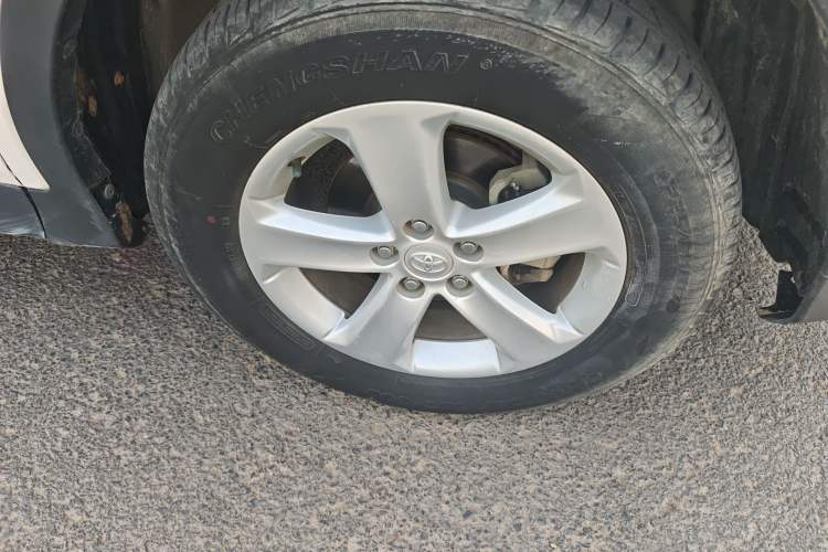 Used Toyota RAV4 2013 2.0L CVT Two-Wheel Drive Urban Edition
