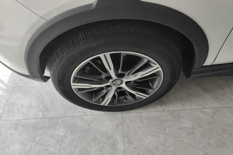 Used BYD Yuan New Energy 2019 EV535 High-Energy Leading Edition Left Front Wheel Hub