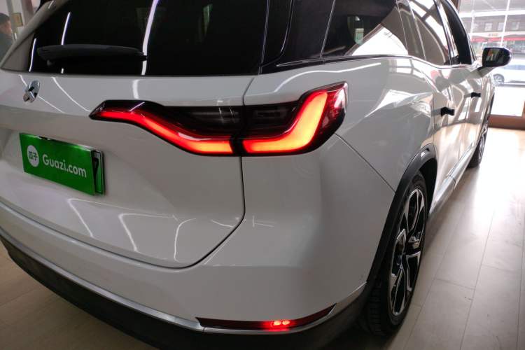 Used Nio ES8 2020 415 KM Signature Edition 7-Seater Version
